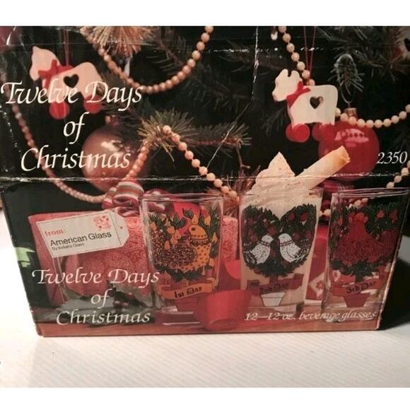 Vintage Indiana Glass 12 Days Of Christmas Drinking Glasses Original Box Holiday - Picture 2 of 16